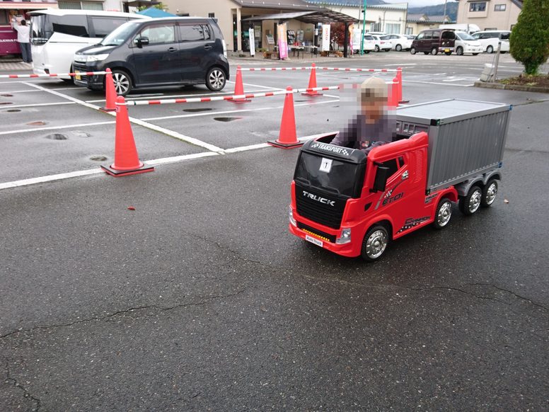 ちびっこトラック