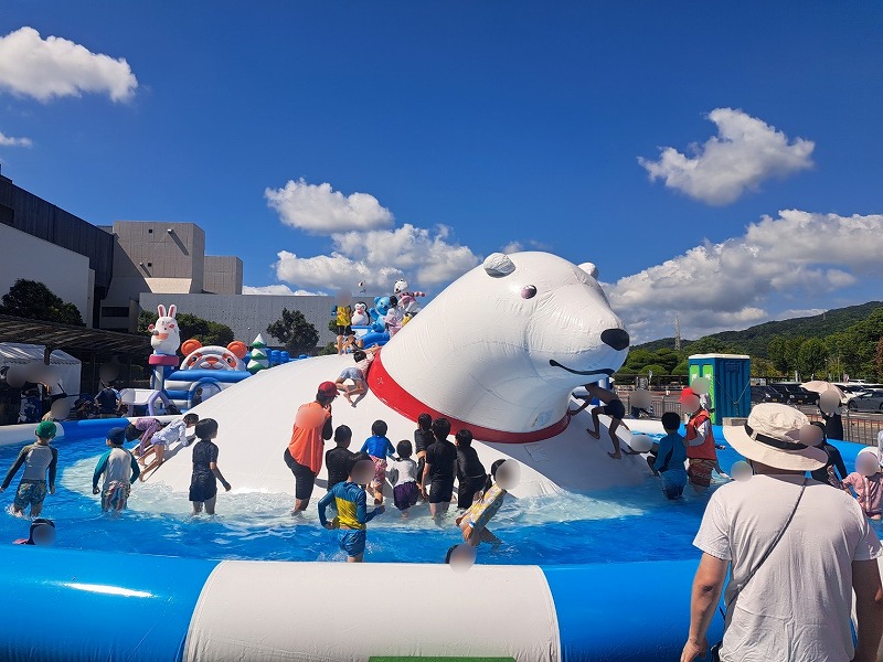 シロクマプール　ボートレースからつでのご利用風景