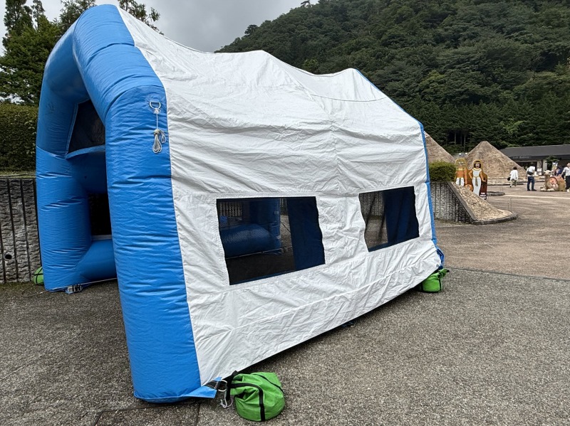 東武ワールドスクウェアに設置された冷却ミストテント2