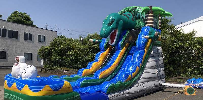 エアー遊具のスライダー・滑り台